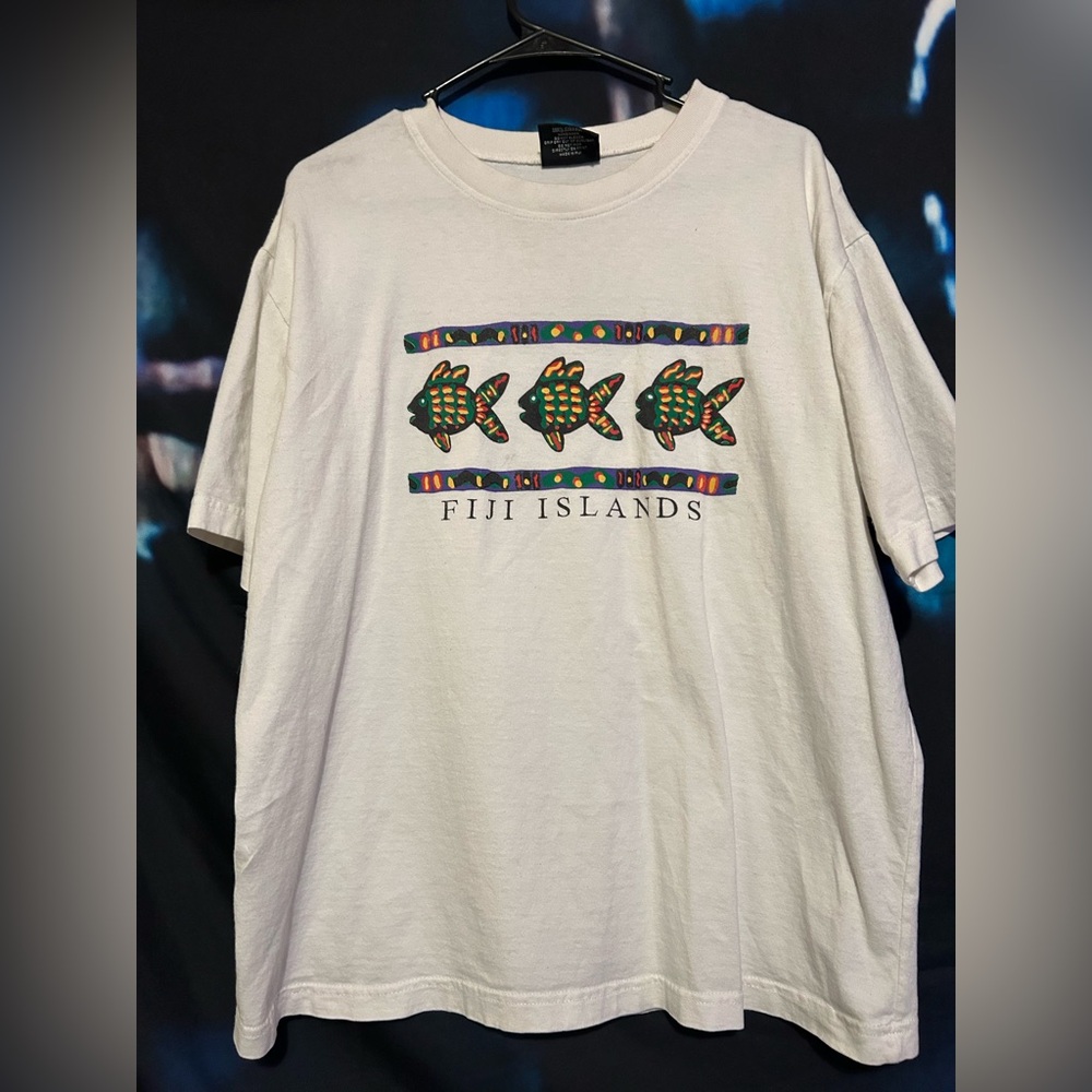 Fiji island t shirt #vintage
